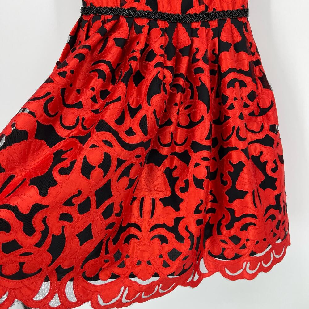 NWT Minuet Red Black Lace Dress Size Medium Beaded Belt Party Gothic Vampire - Picture 16 of 16